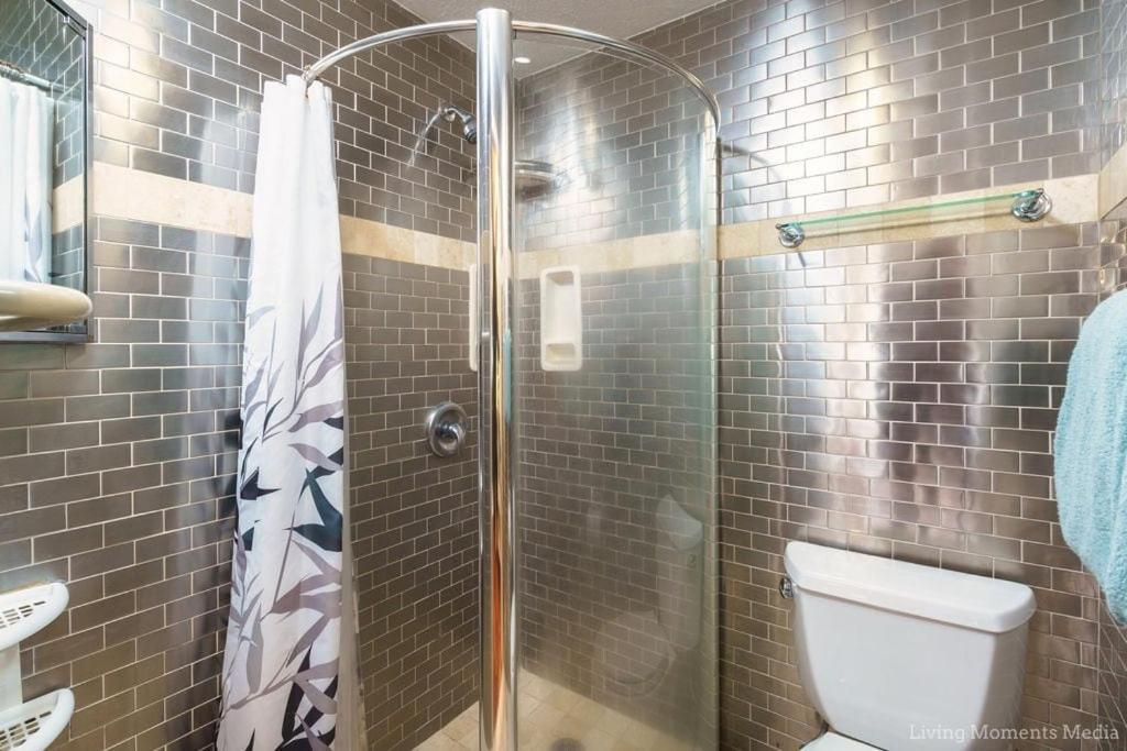 Spacious Beachfront — Sleeps 6 — Ocean Views Kihei Exteriér fotografie